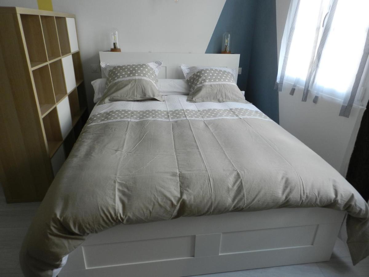 Apartamento L Imprevu Chartres Exterior foto