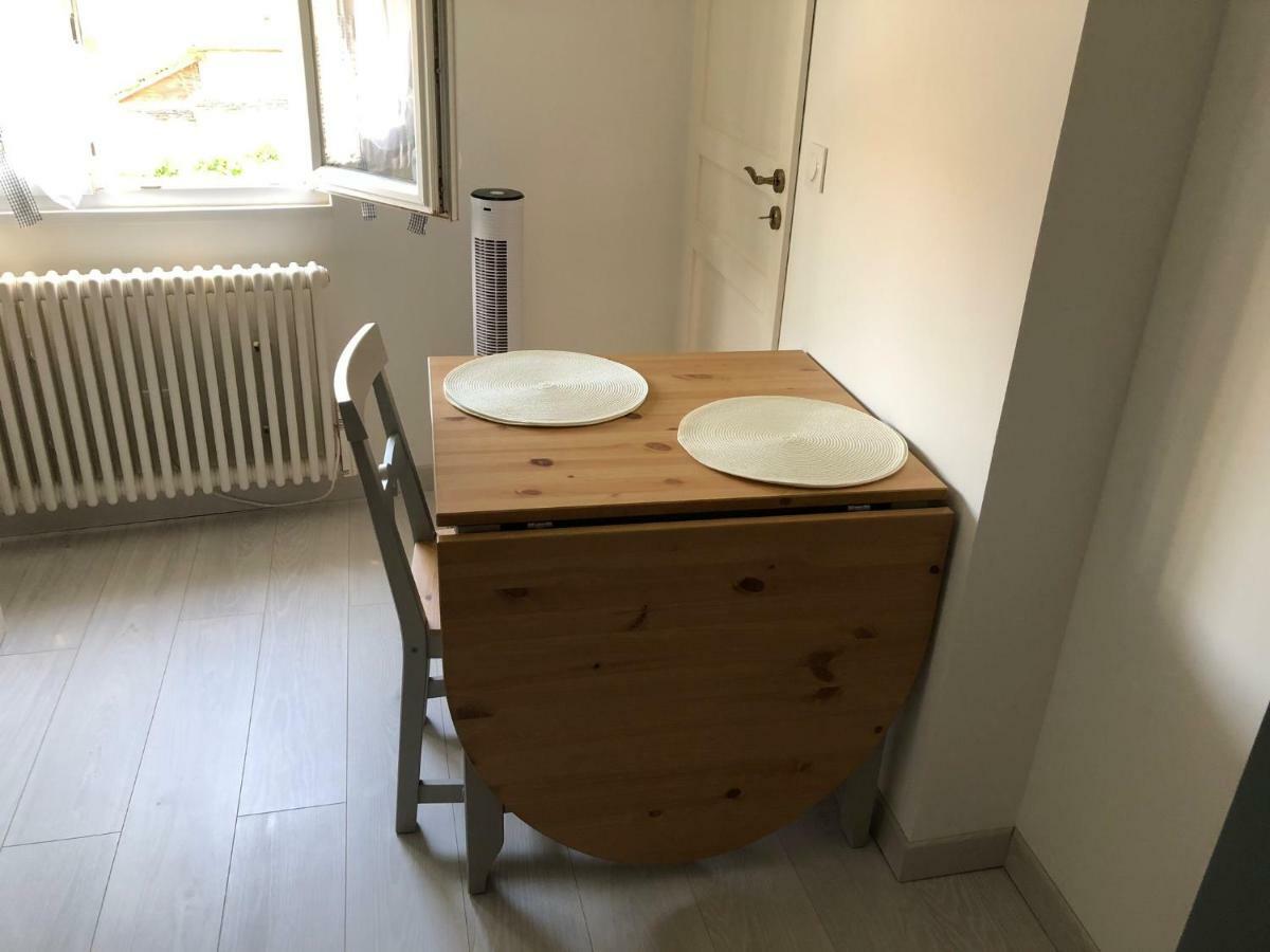 Apartamento L Imprevu Chartres Exterior foto